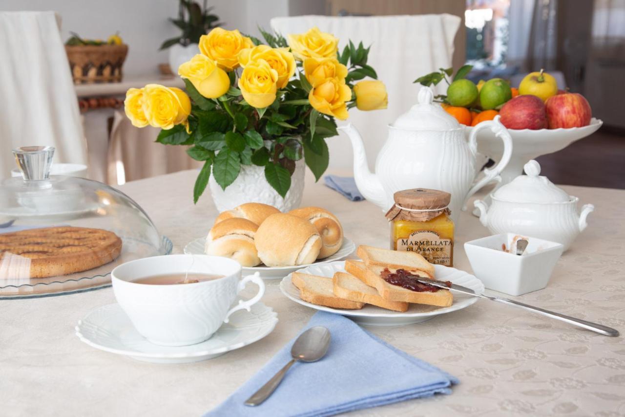 La Casa Di Kya Bed & Breakfast Capoterra Dış mekan fotoğraf
